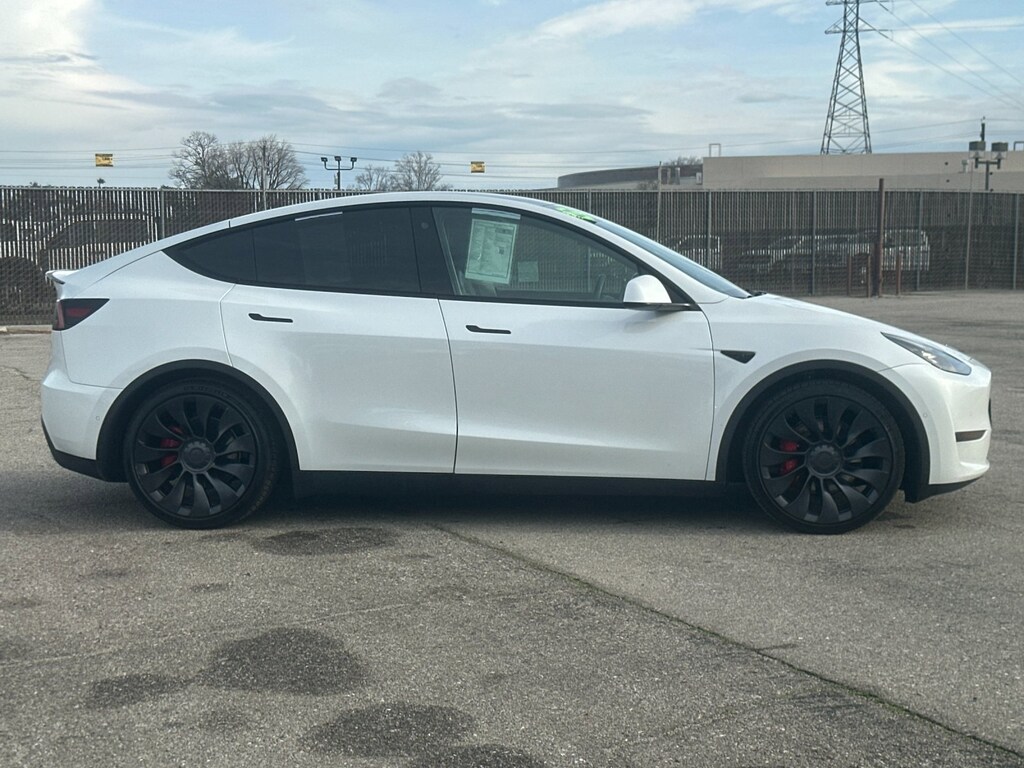 Used 2022 Tesla Model Y Performance SUV