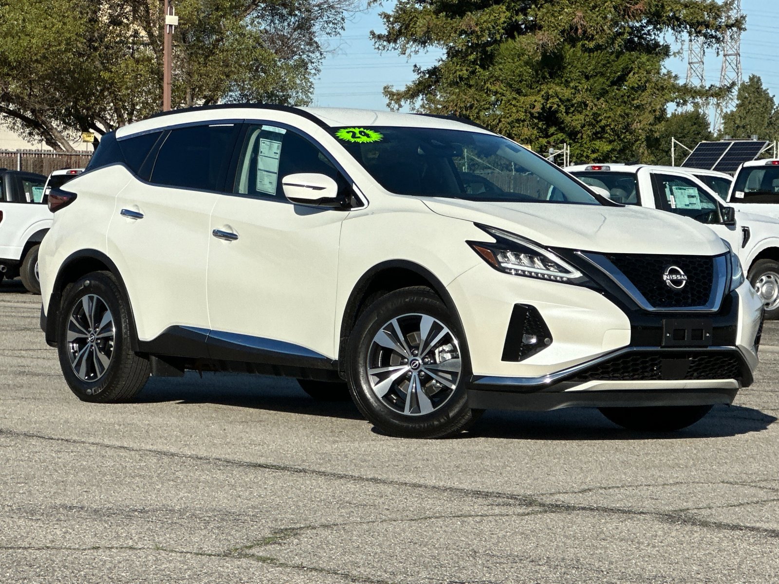 2024 Nissan Murano SV's photo