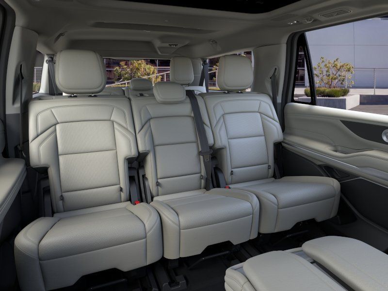 2026 Lincoln Navigator Reserve L - Photo 10