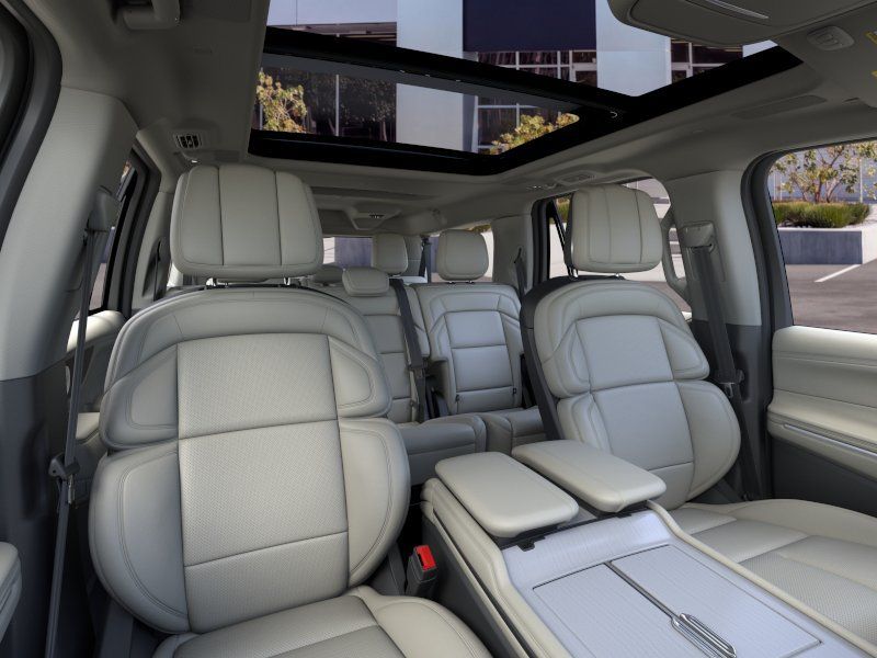 2026 Lincoln Navigator Reserve L - Photo 9