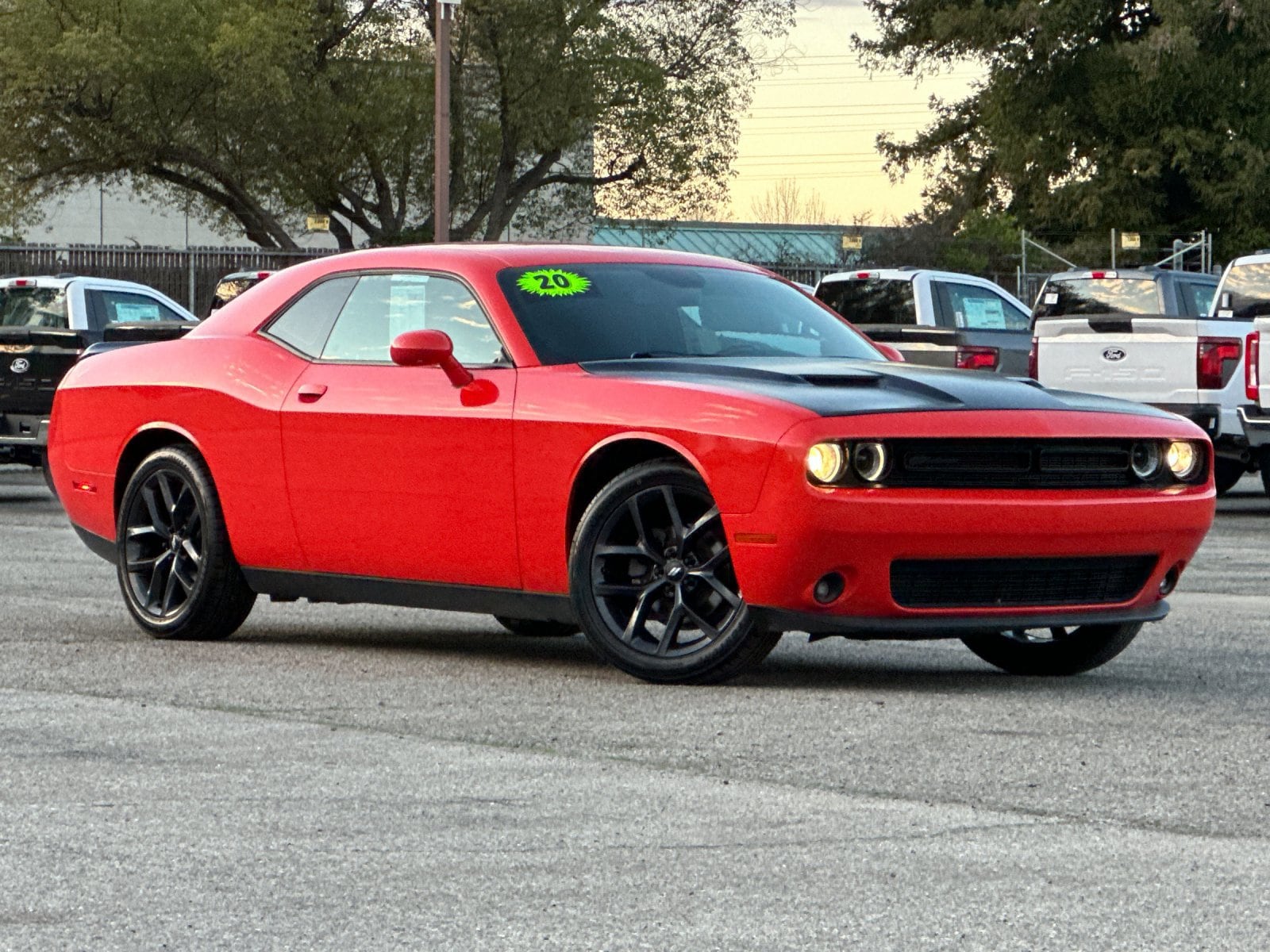 2019 Dodge Challenger SXT