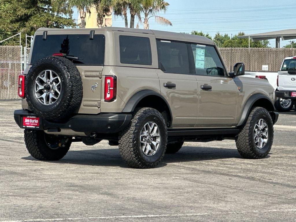 Certified 2025 Ford Bronco Badlands SUV