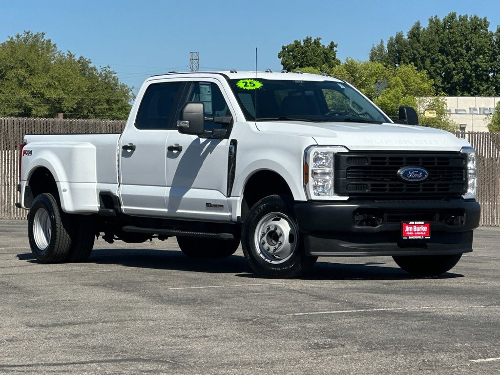 2025 Ford Super Duty F-350 DRW