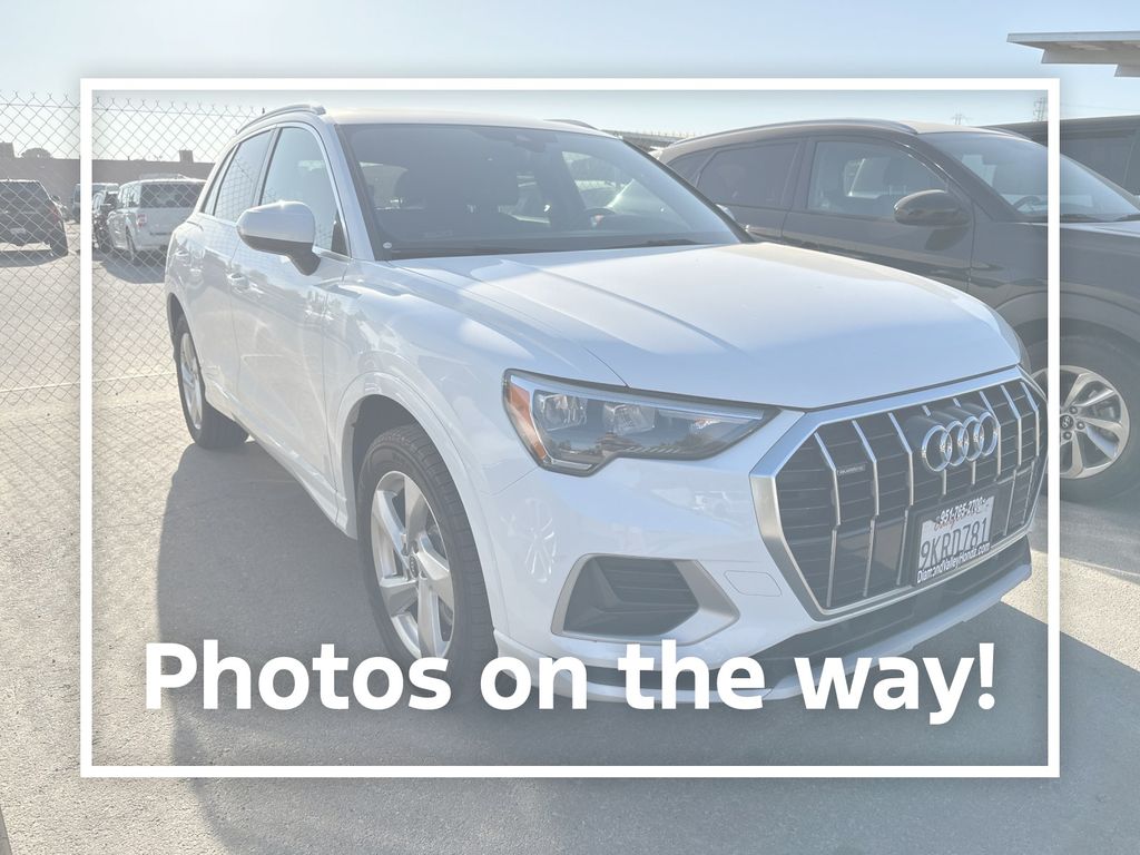  Audi Q3