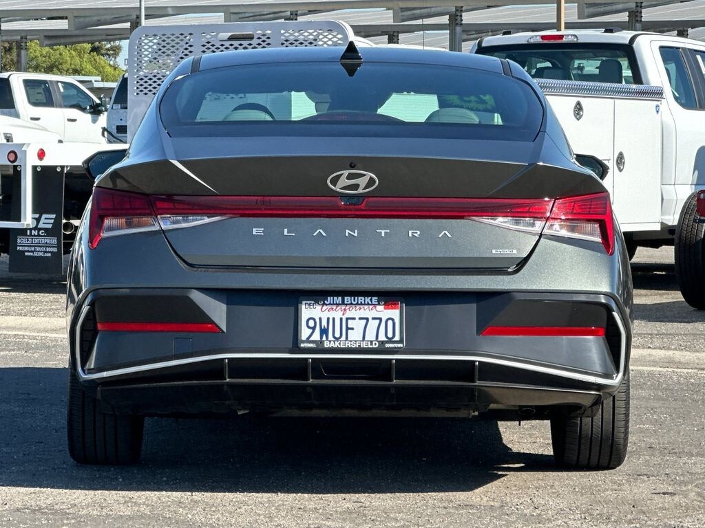 Certified 2025 Hyundai Elantra Hybrid Limited Sedan