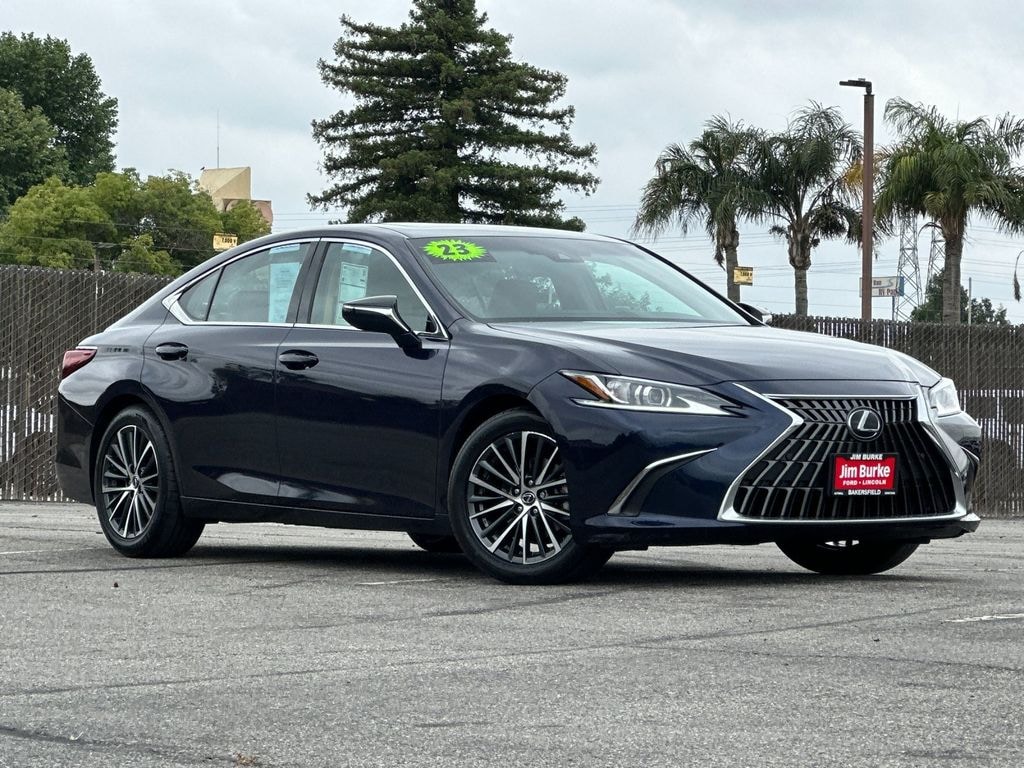 Used 2023 Lexus ES 350 Sedan