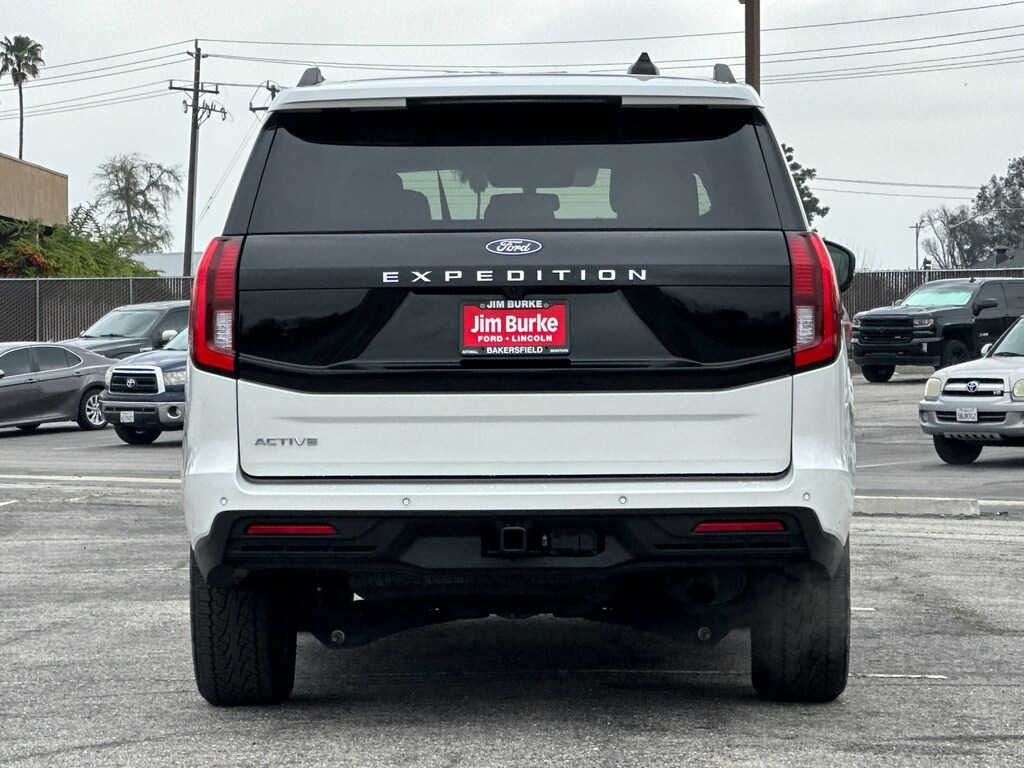Used 2025 Ford Expedition Active SUV