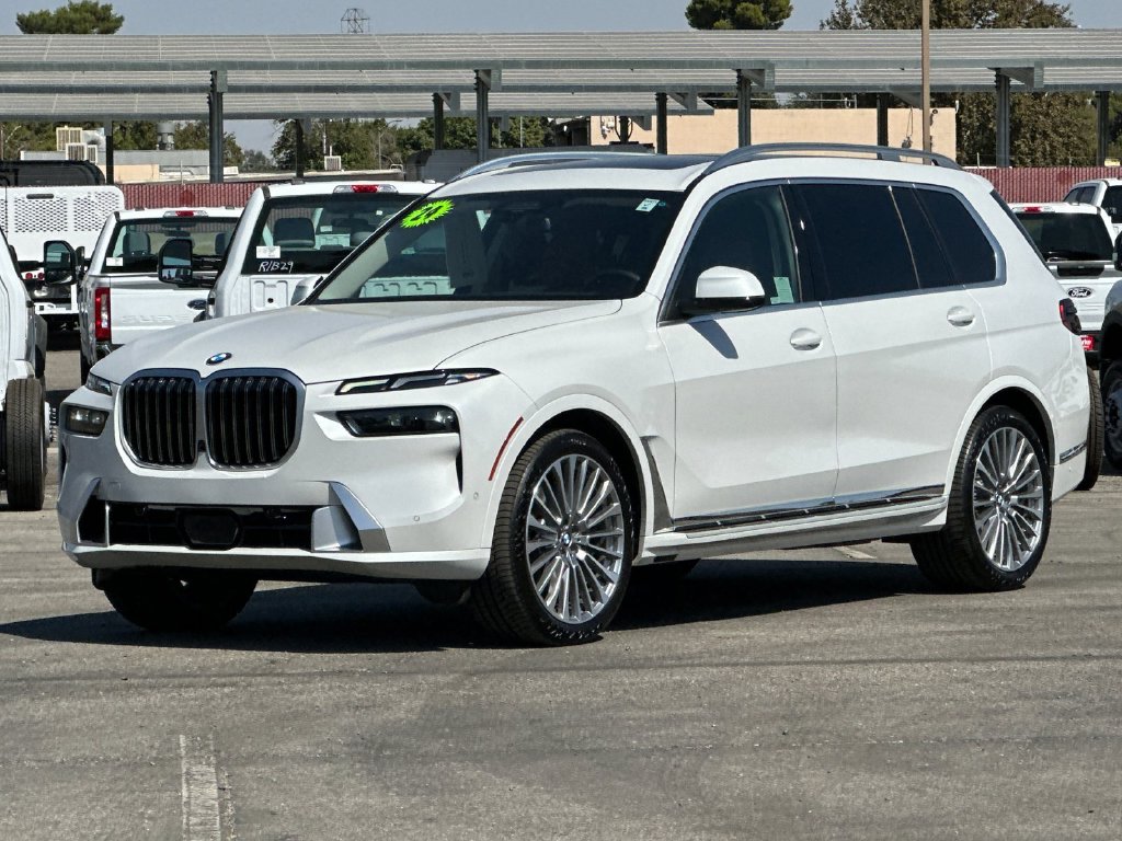 2024 BMW X7