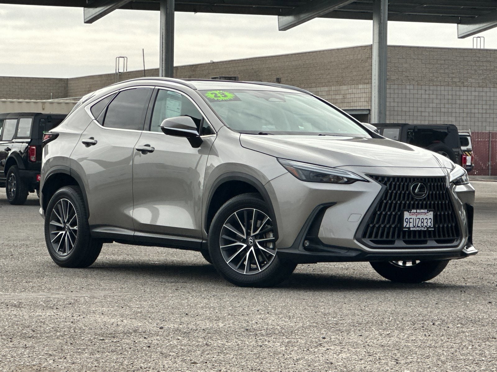 2023 Lexus NX 350's photo
