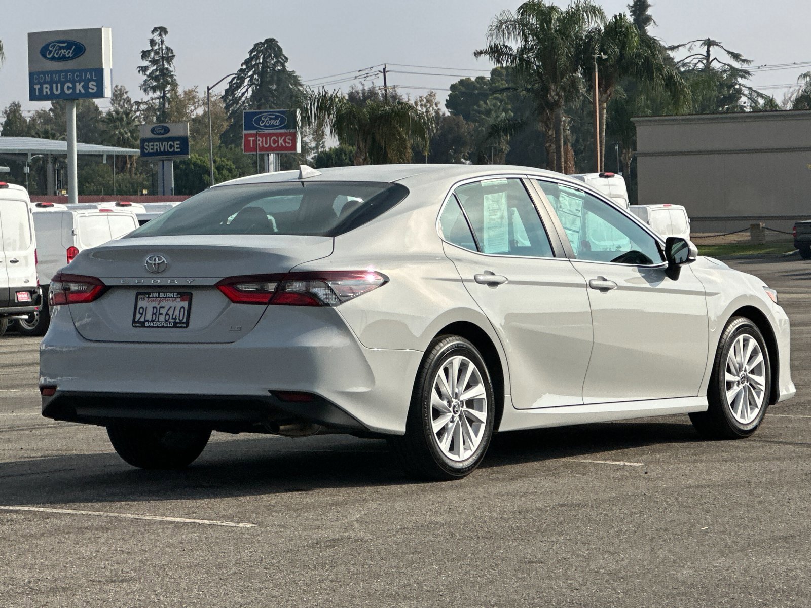 2024 Toyota Camry LE photo 3