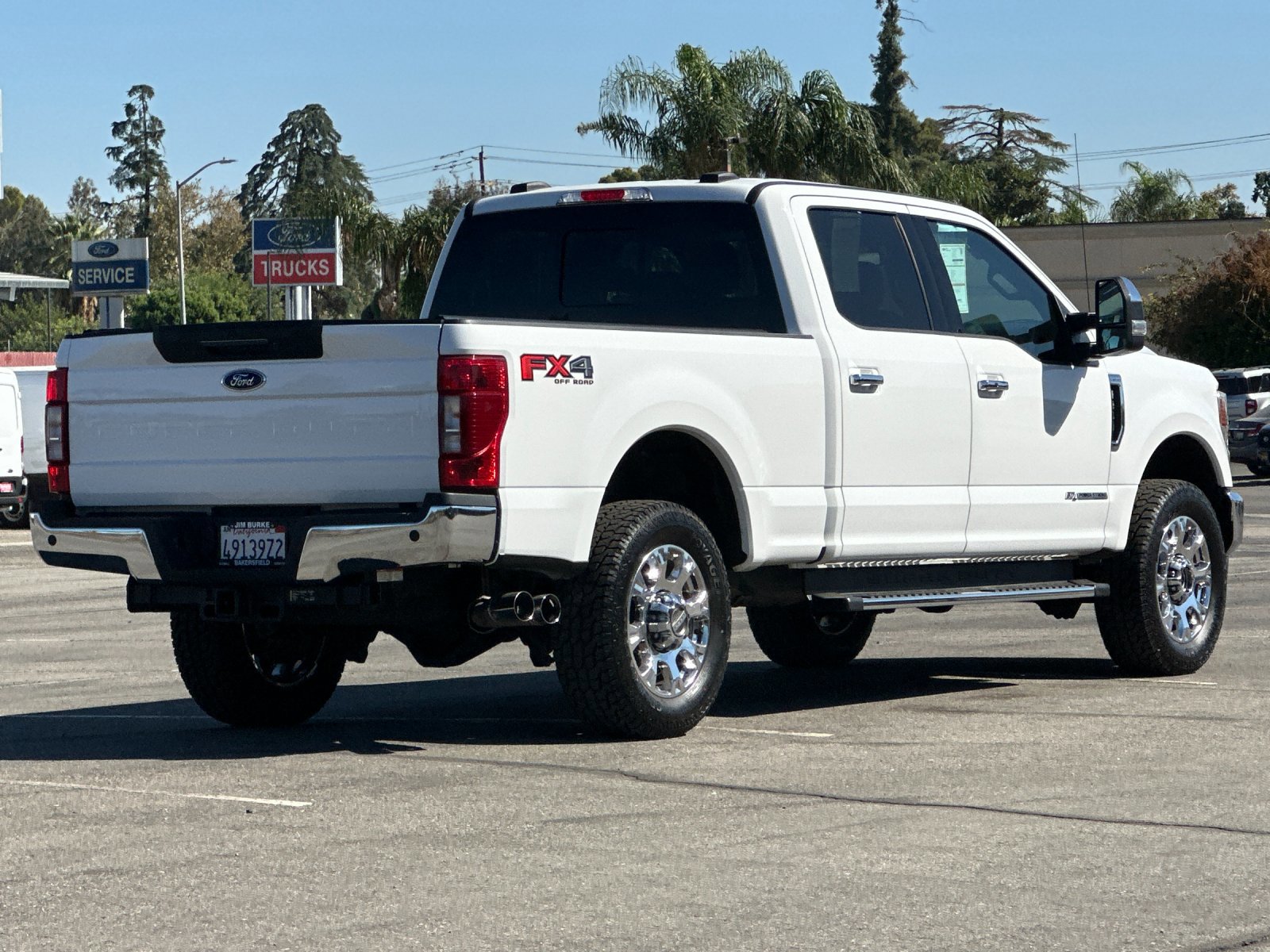 2020 Ford F-350 Lariat photo 3