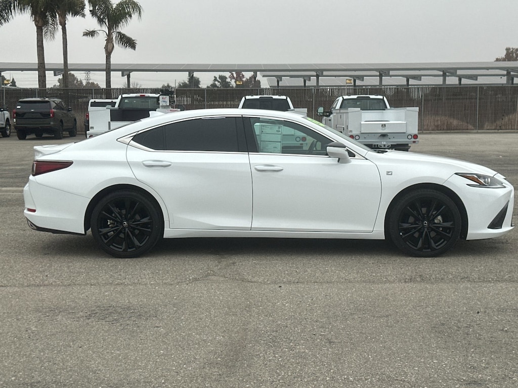 Used 2023 Lexus ES 350 Sedan