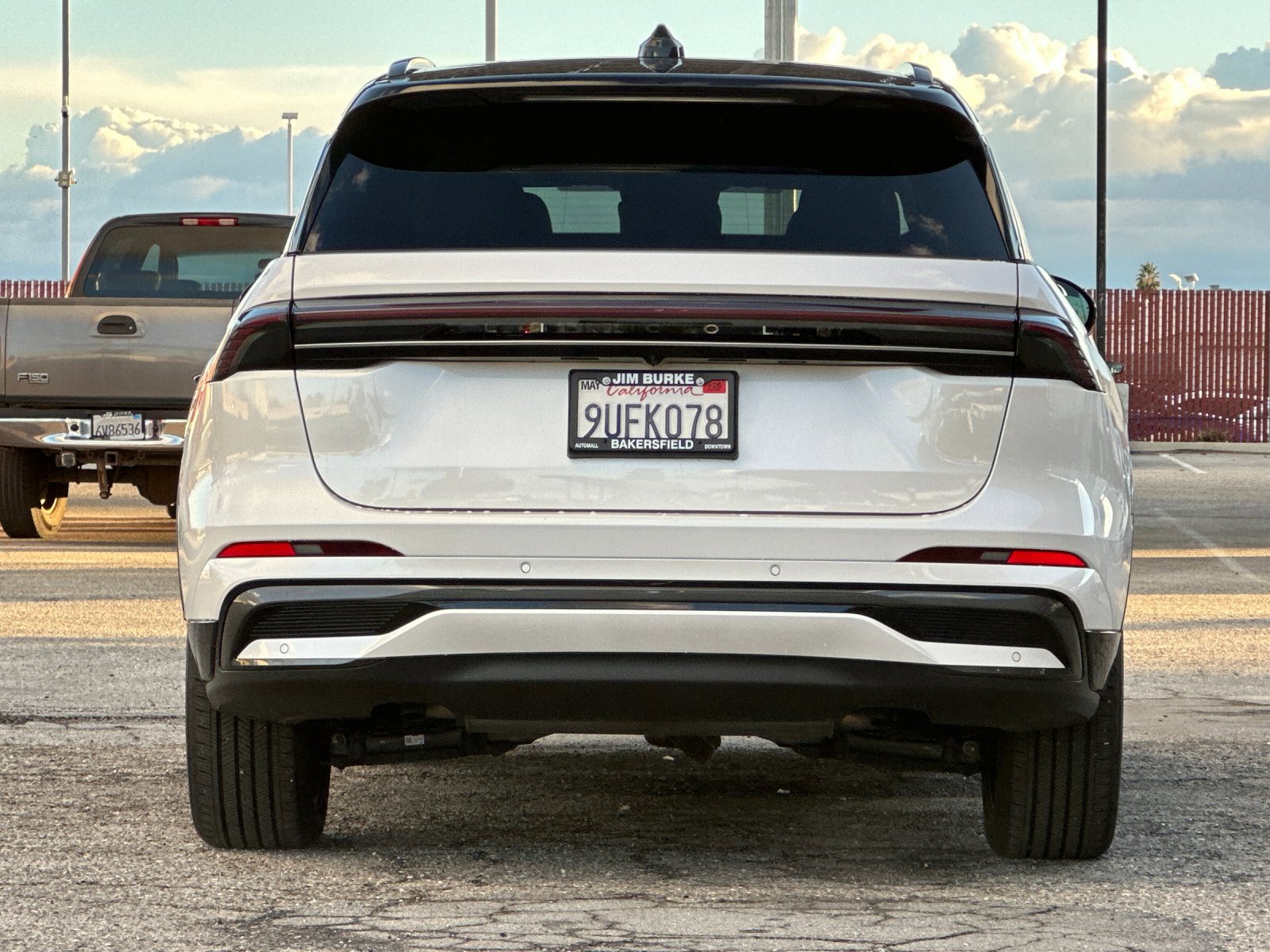 2025 Lincoln Nautilus Reserve photo 4