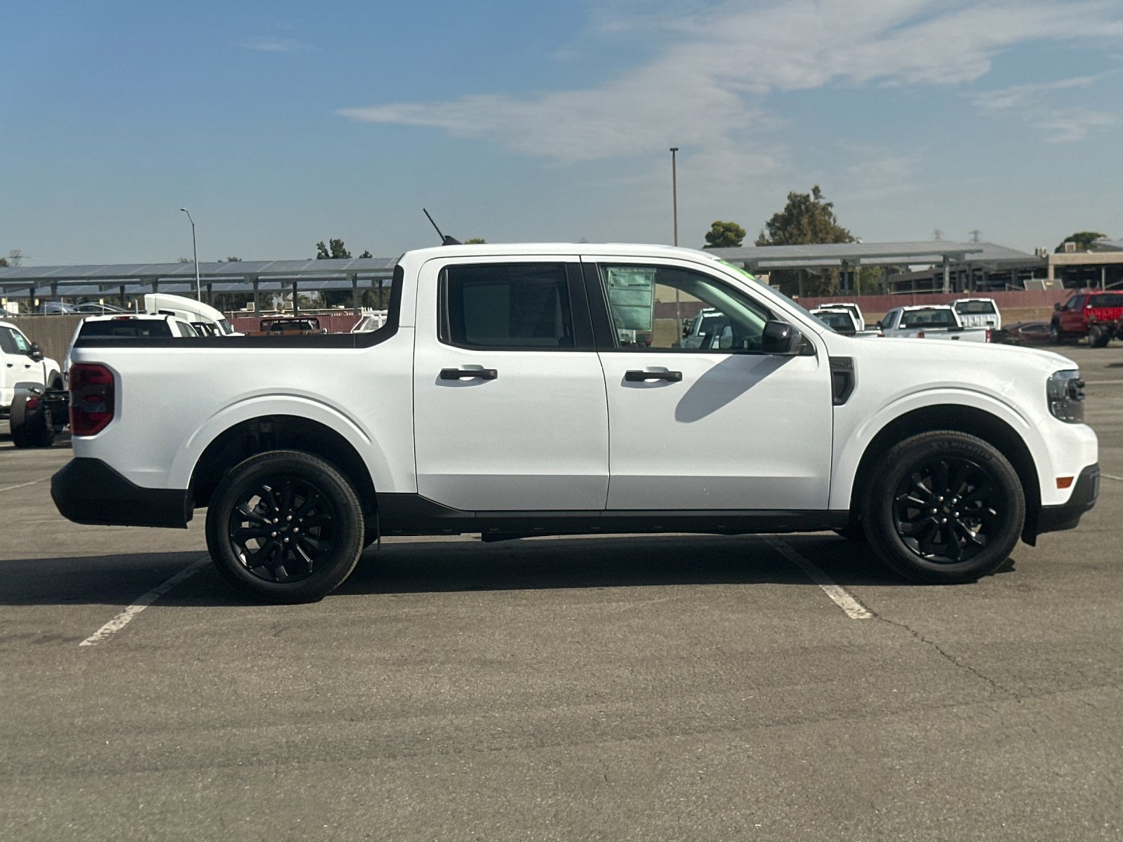 2024 Ford Maverick XLT photo 2