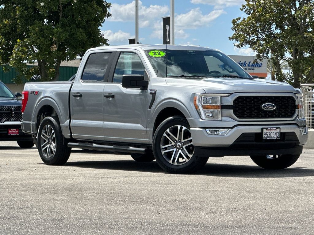 2022 Ford F-150 XL SuperCrew 5-1/2 Box's photo