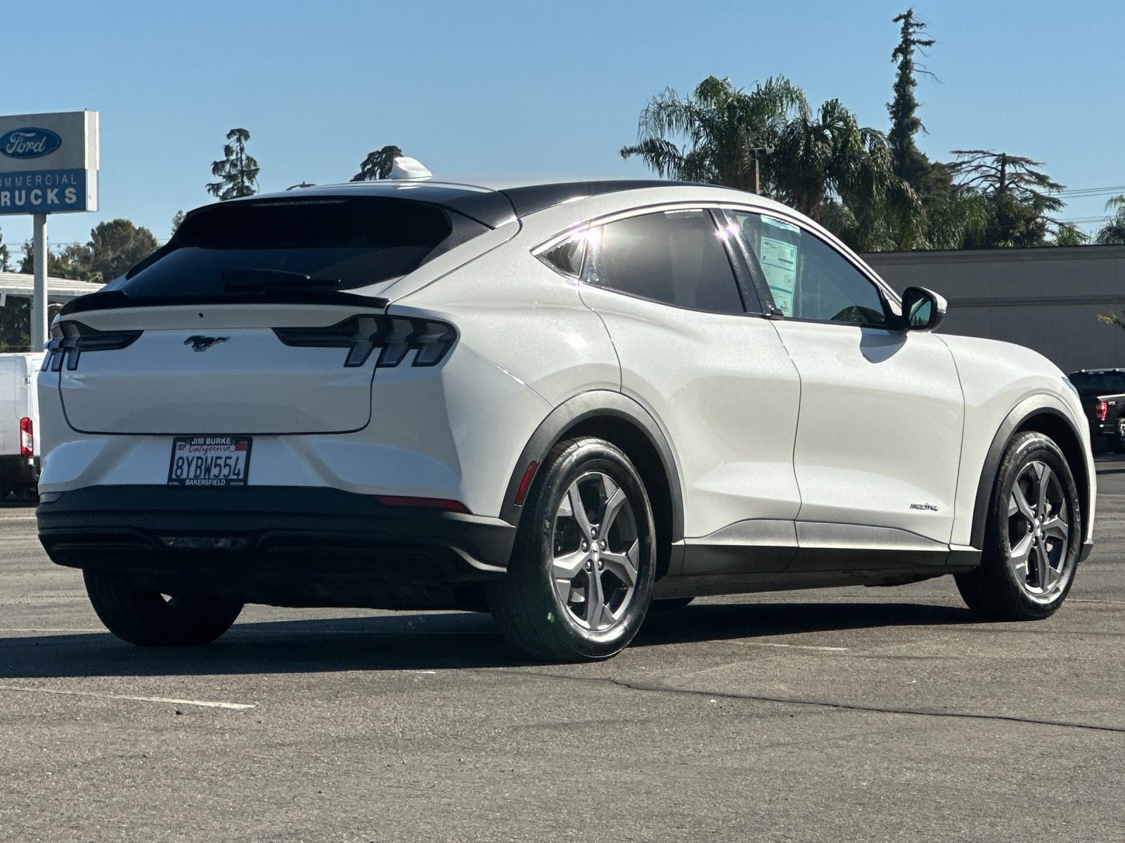 2021 Ford Mustang Mach-E Select photo 3