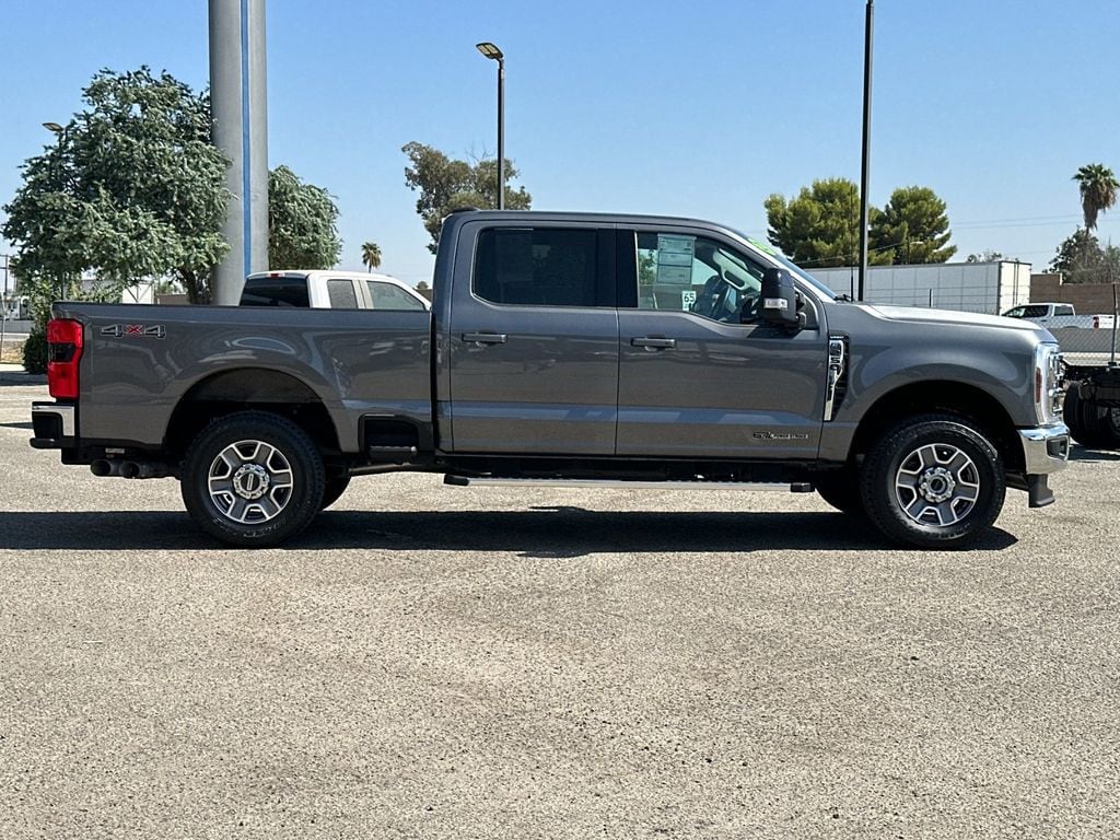 Certified 2025 Ford F-250SD Lariat Truck