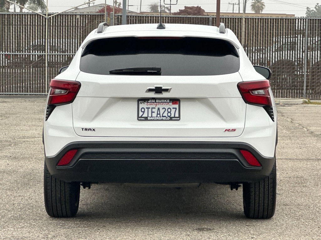 Used 2025 Chevrolet Trax 2RS SUV