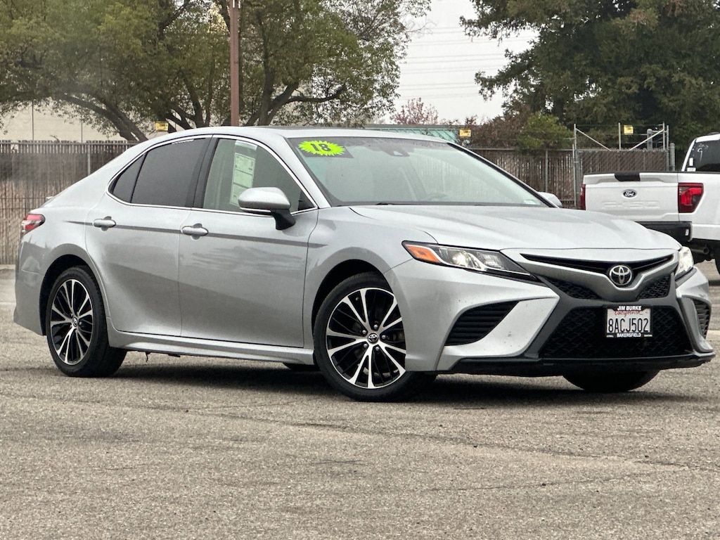 Used 2018 Toyota Camry Sedan