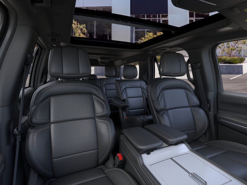 2026 Lincoln Navigator Reserve L - Photo 10