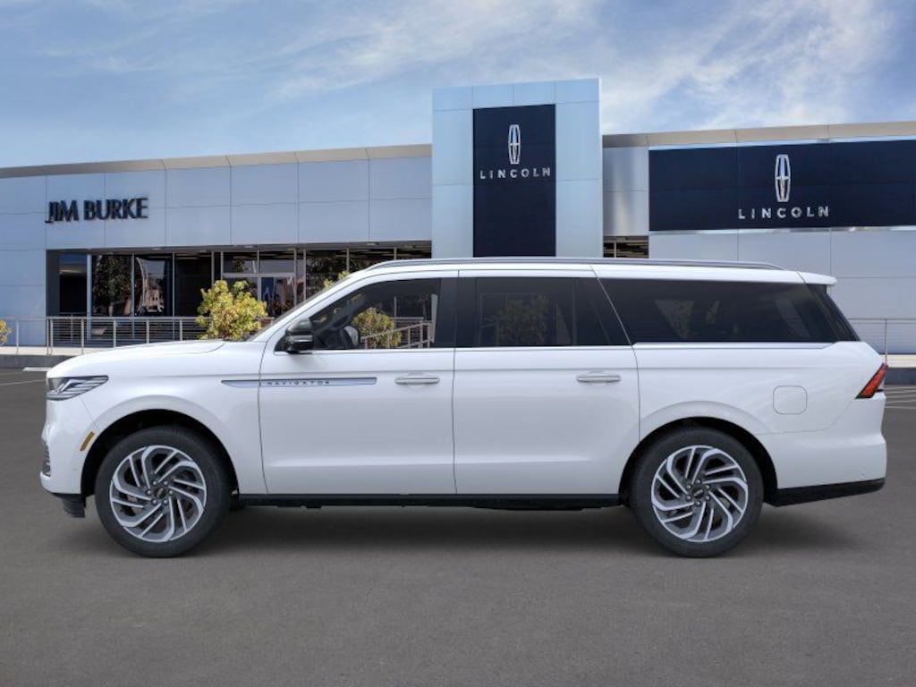 New 2026 Lincoln Navigator L Reserve SUV