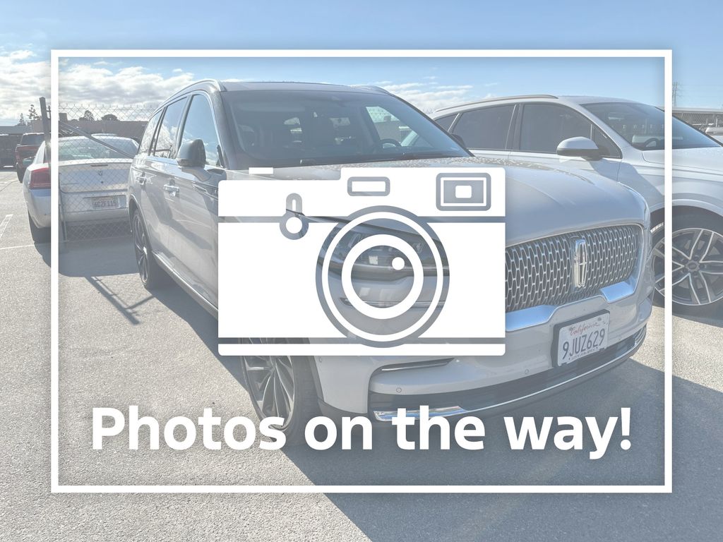 2023 Lincoln Aviator Reserve AWD's photo