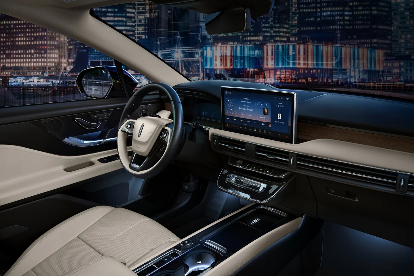 2025 Lincoln Corsair Interior Features & Dimensions