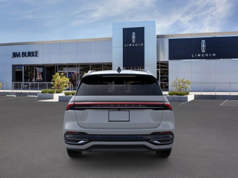 2026 Lincoln Nautilus Black Label photo 4