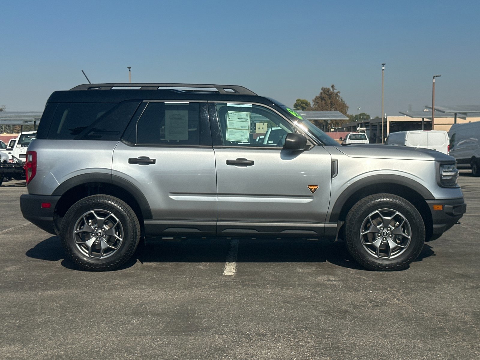 2023 Ford Bronco Sport Badlands photo 2
