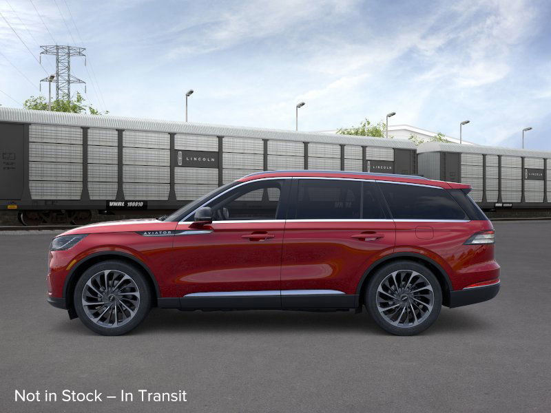 2026 Lincoln Aviator Reserve photo 2