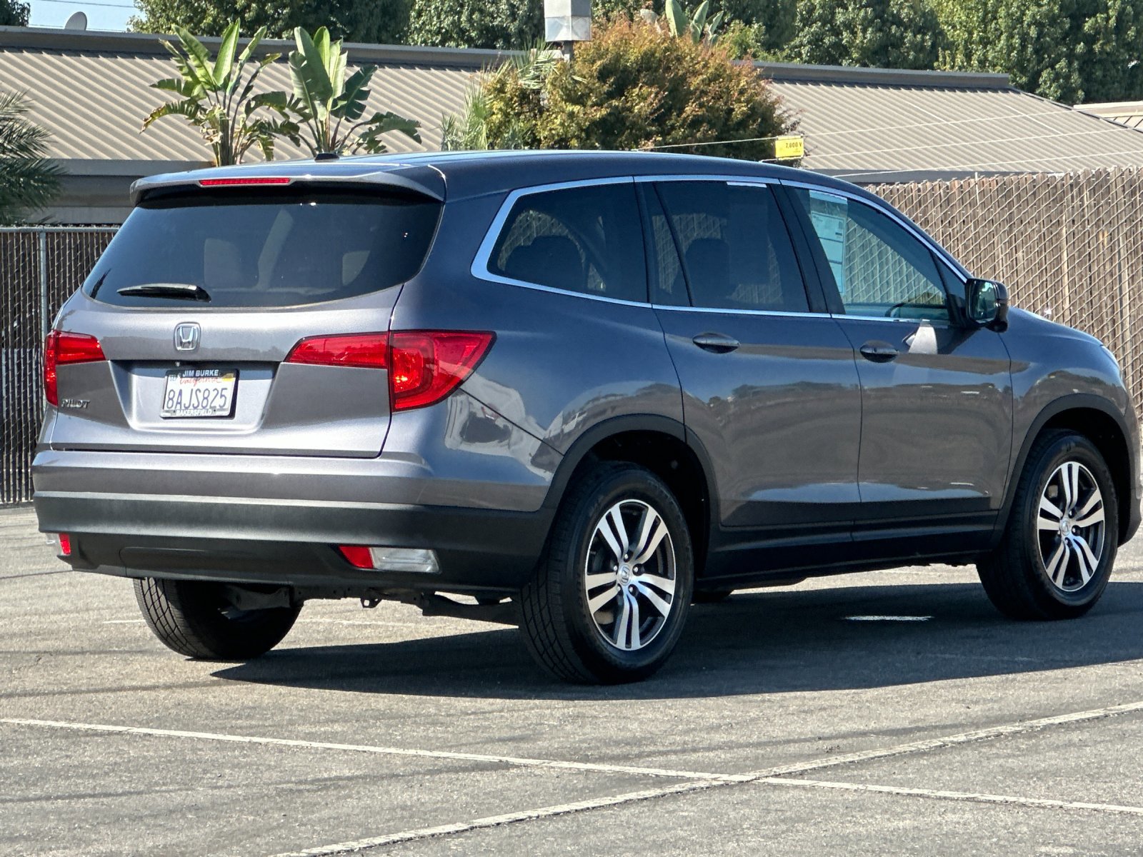 2017 Honda Pilot EX photo 3