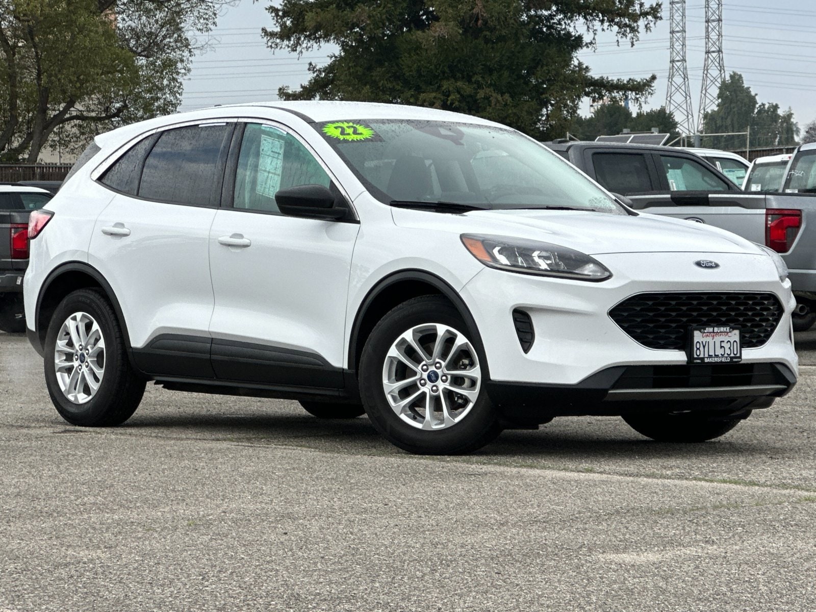 2022 Ford Escape SE's photo