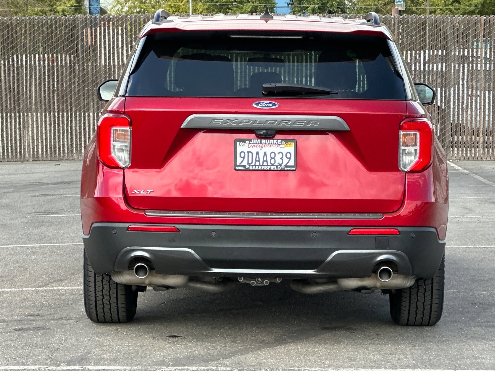2022 Ford Explorer XLT photo 2