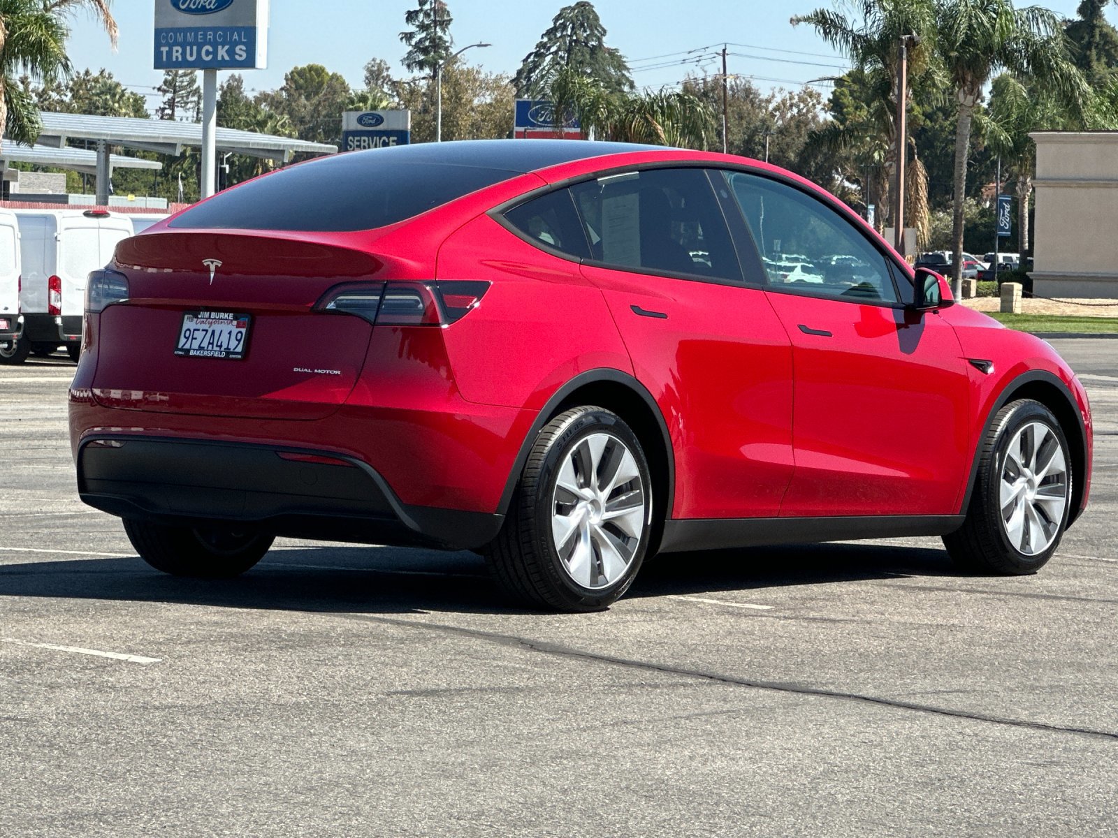 2023 Tesla Model Y Long Range photo 2