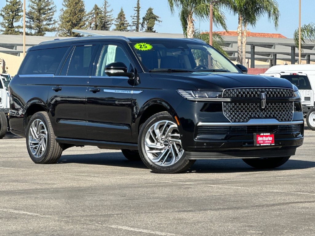 2025 Lincoln Navigator