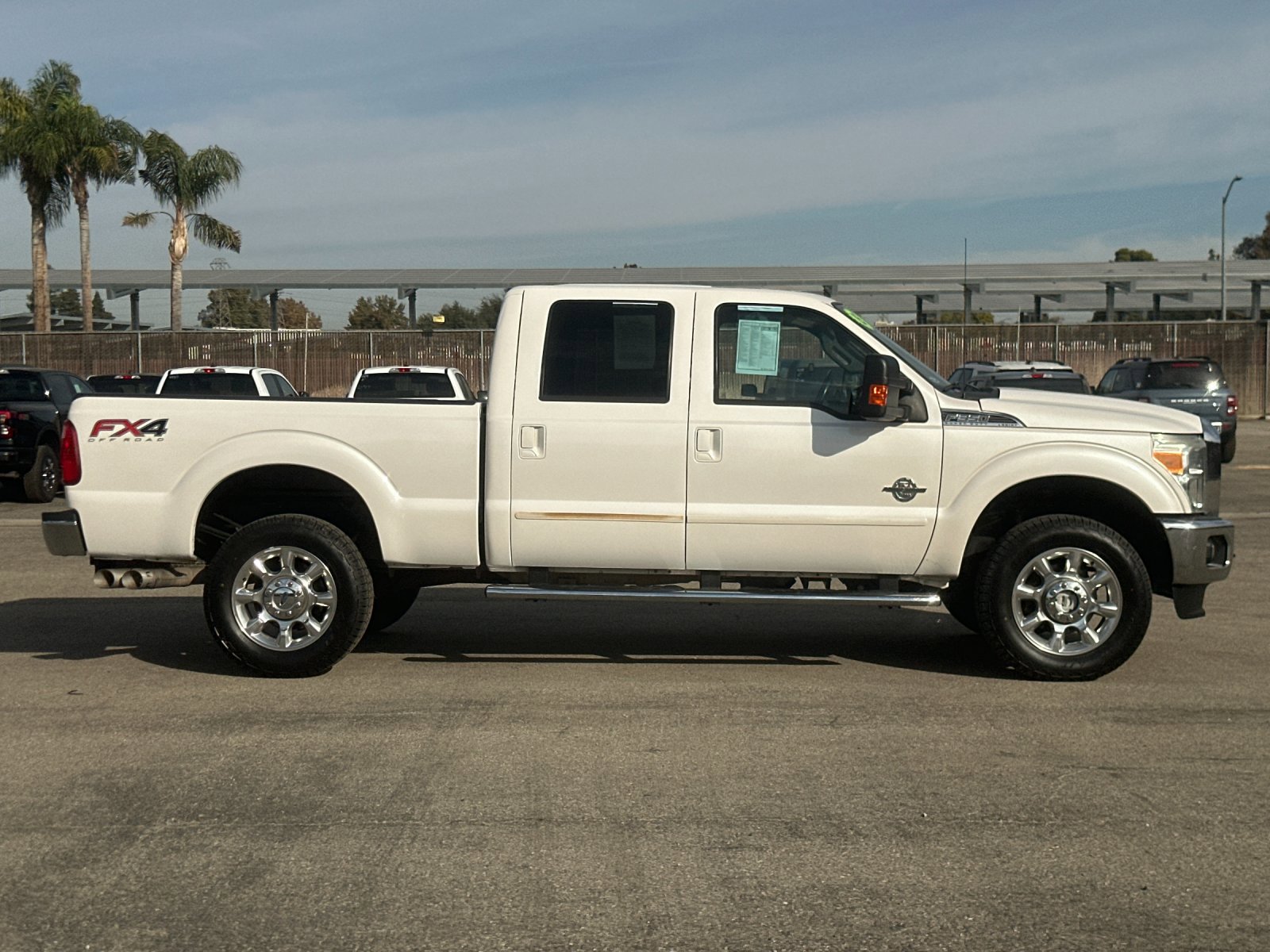 2015 Ford F-350 Lariat photo 2