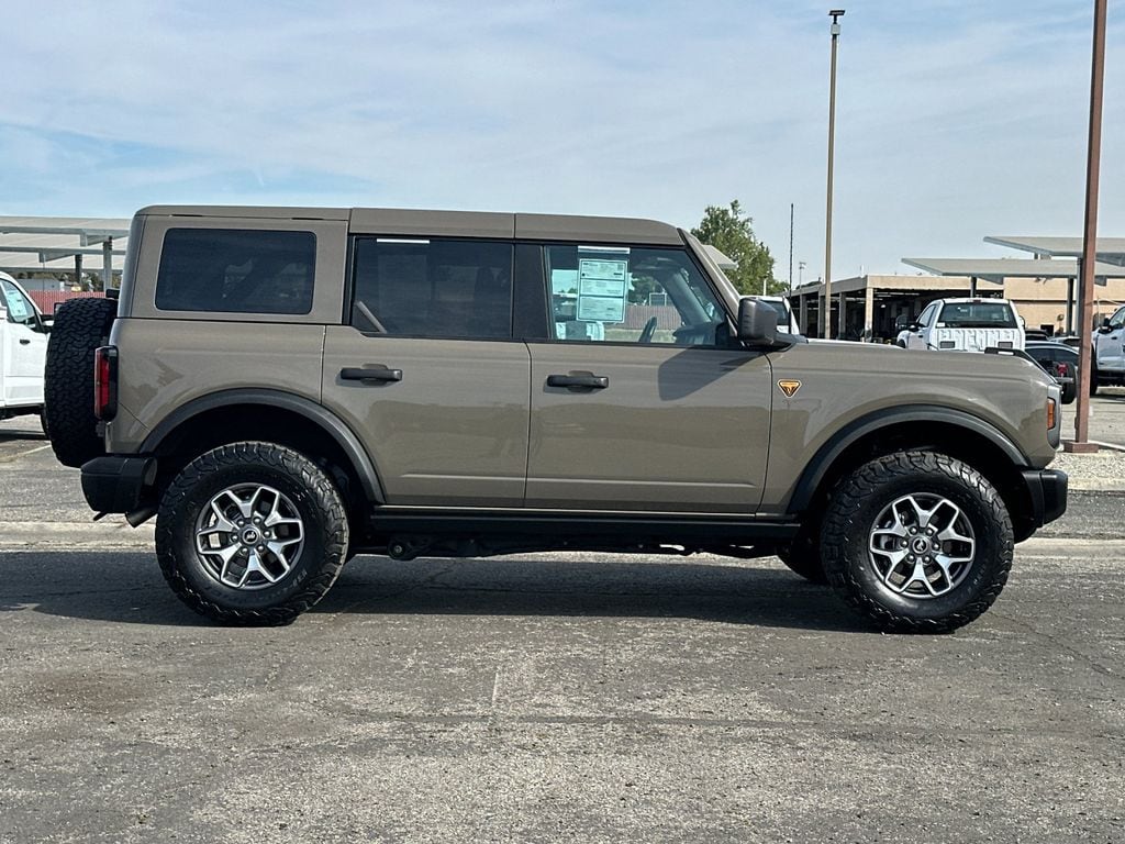 Certified 2025 Ford Bronco Badlands SUV