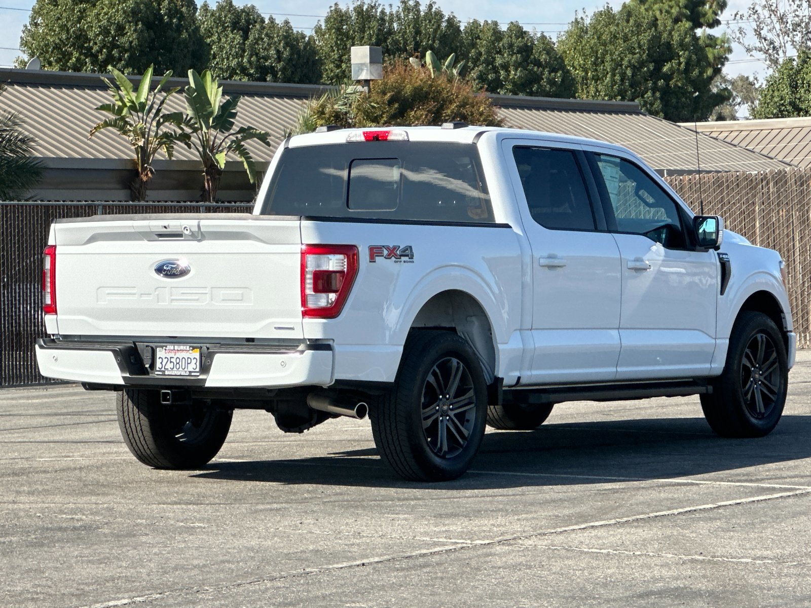 2022 Ford F-150 Lariat photo 2