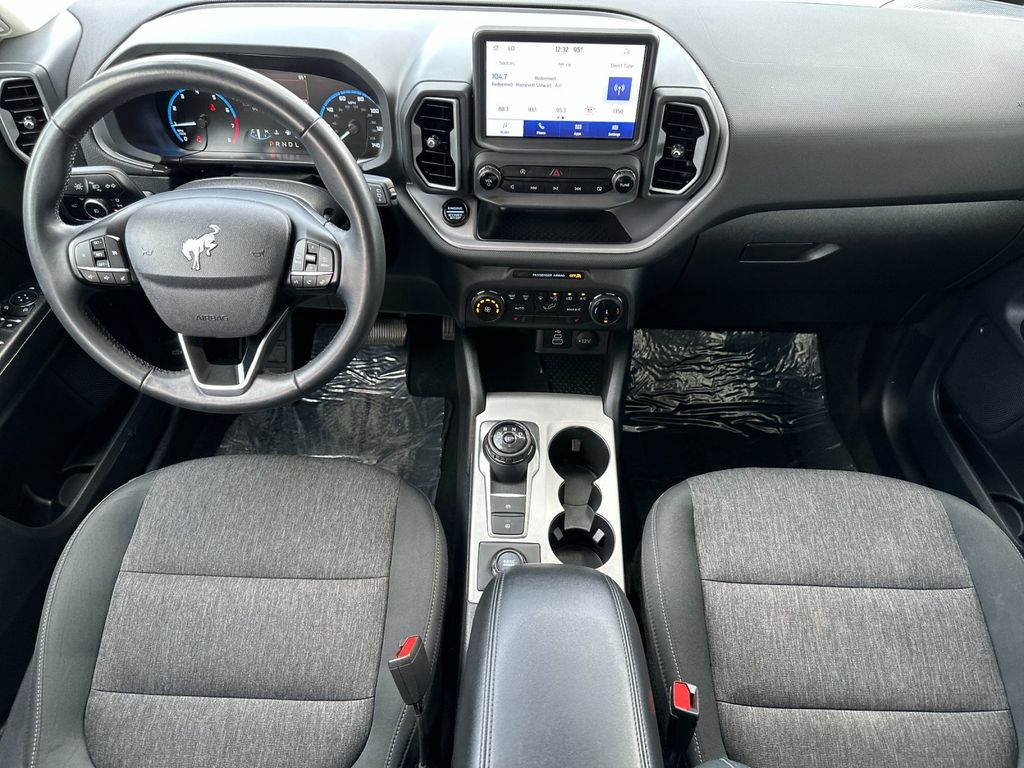 Photo 12