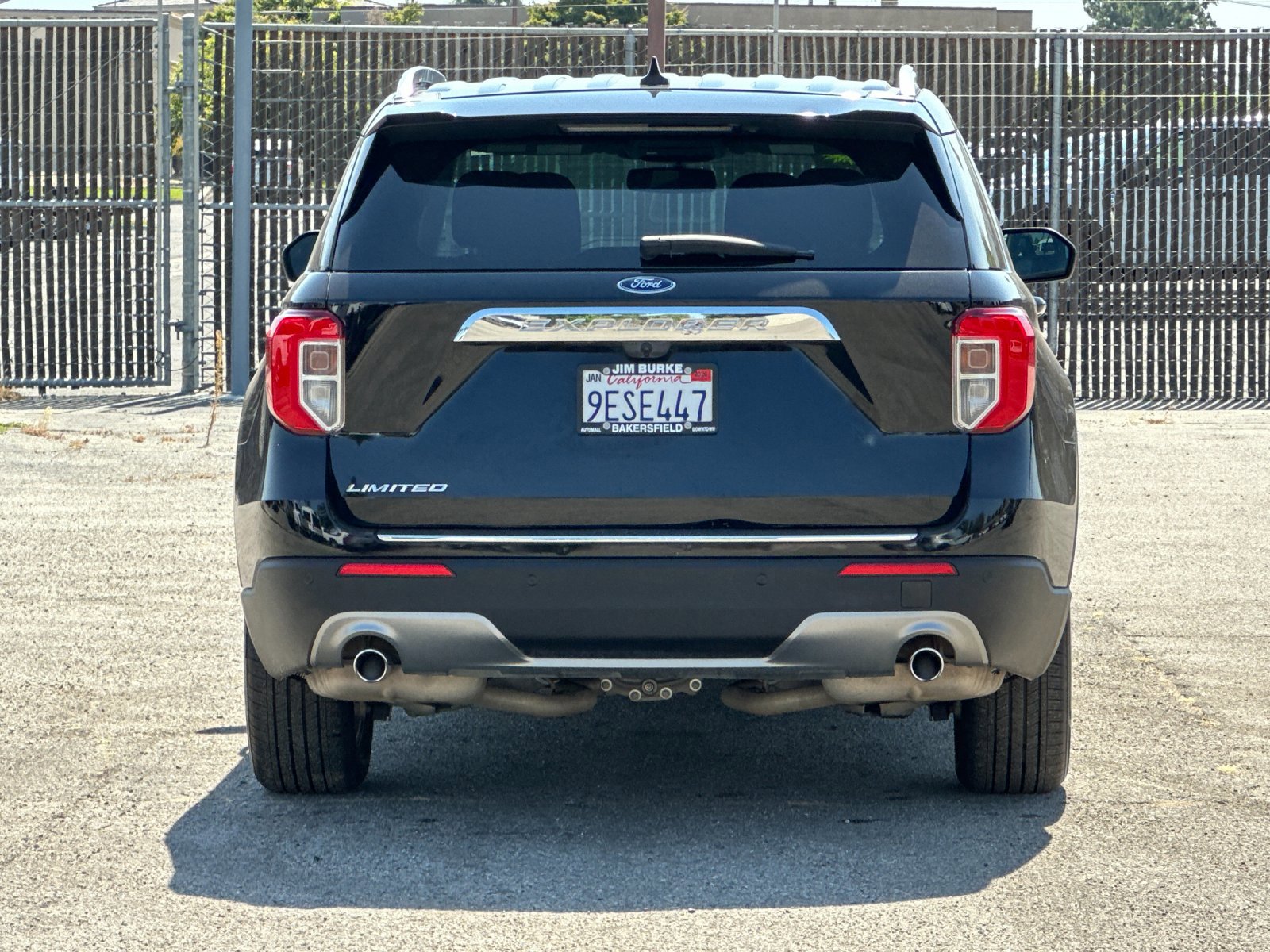 2023 Ford Explorer Limited photo 4