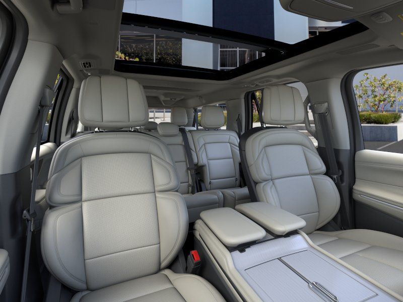 2026 Lincoln Navigator Reserve L - Photo 10