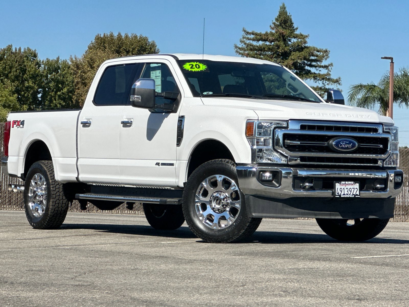 2020 Ford F-350 Super Duty Lariat's photo