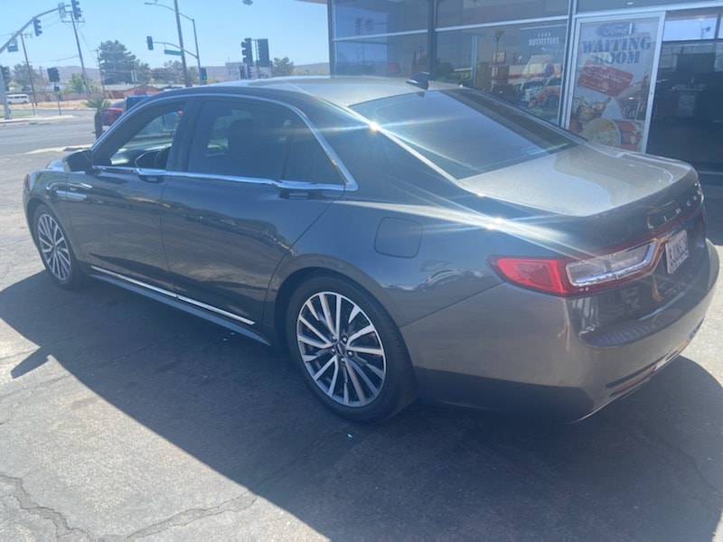 Used 2018 Lincoln Continental Select with VIN 1LN6L9SK3J5615033 for sale in Ridgecrest, CA