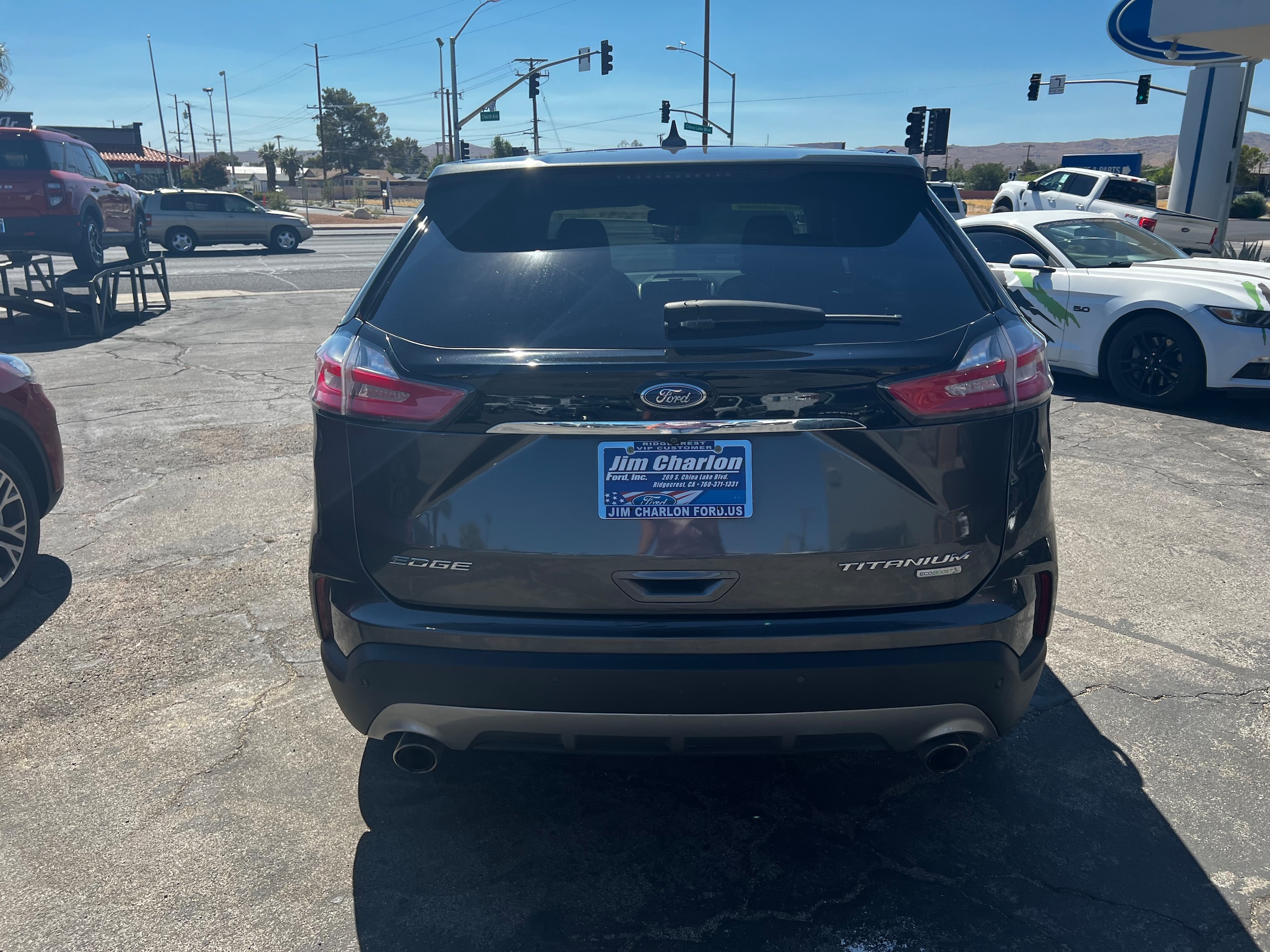 2020 Ford Edge Titanium