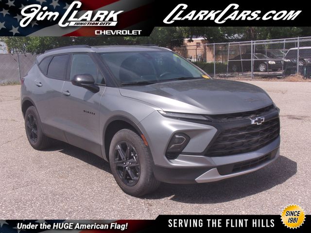 2023 Chevrolet Blazer 2.0T 2LT FWD's photo