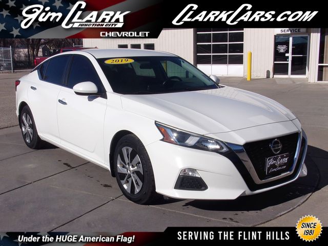 2019 Nissan Altima S