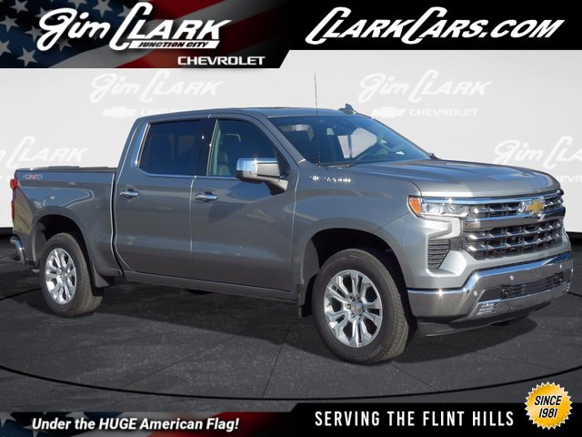 2026 Chevrolet Silverado LTZ's photo