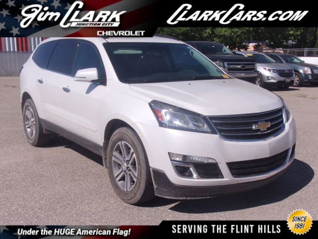 Used 2017 Chevrolet Traverse LT SUV