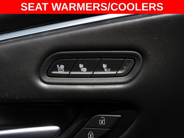 2023 Cadillac Escalade V-Series - Photo 35