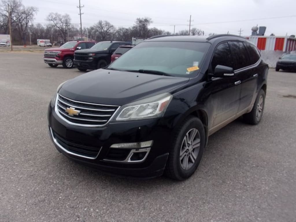 Used 2017 Chevrolet Traverse LT SUV